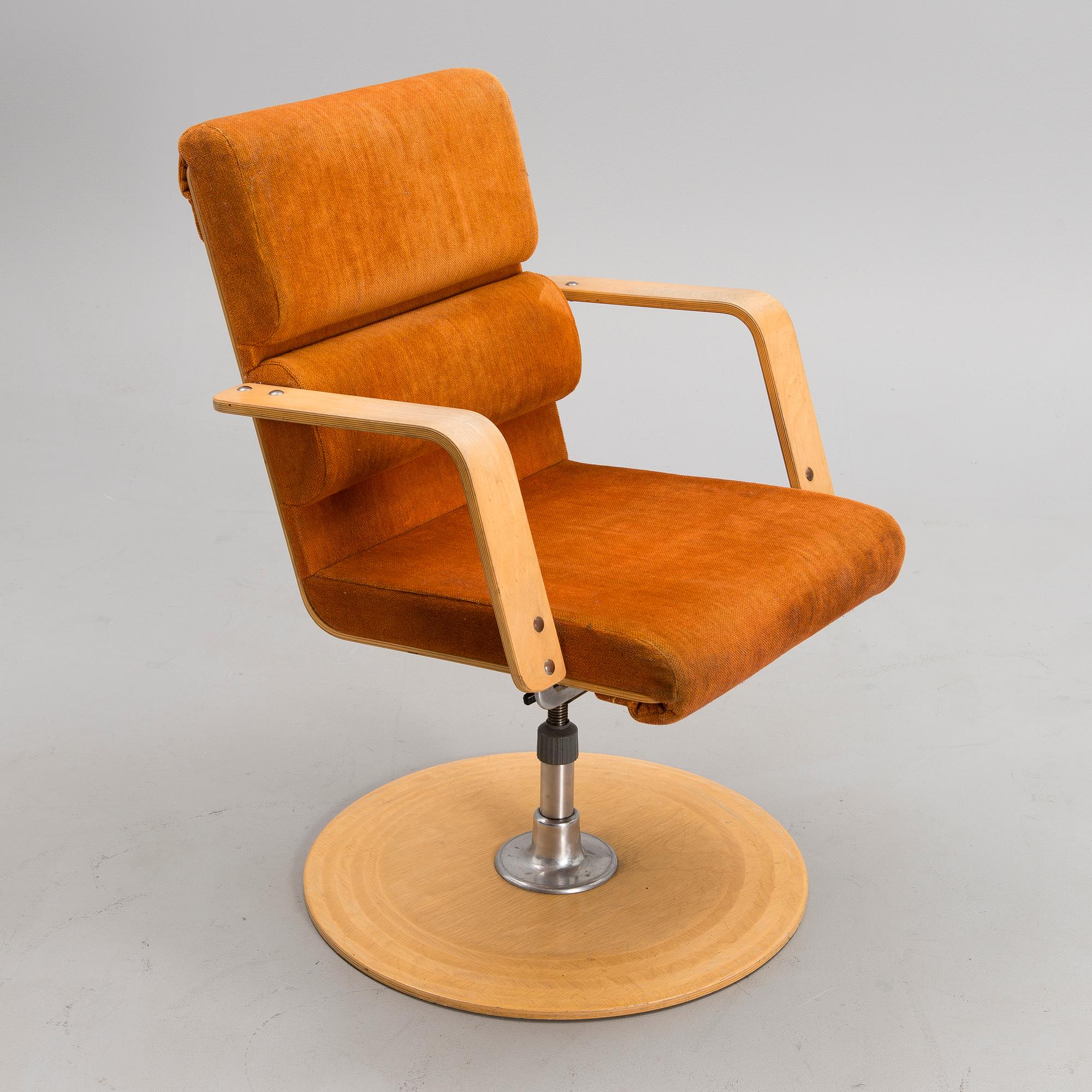 YRJÖ KUKKAPURO, TYÖTUOLI, "Plaano", Avarte, 1900-luvun loppupuoli.