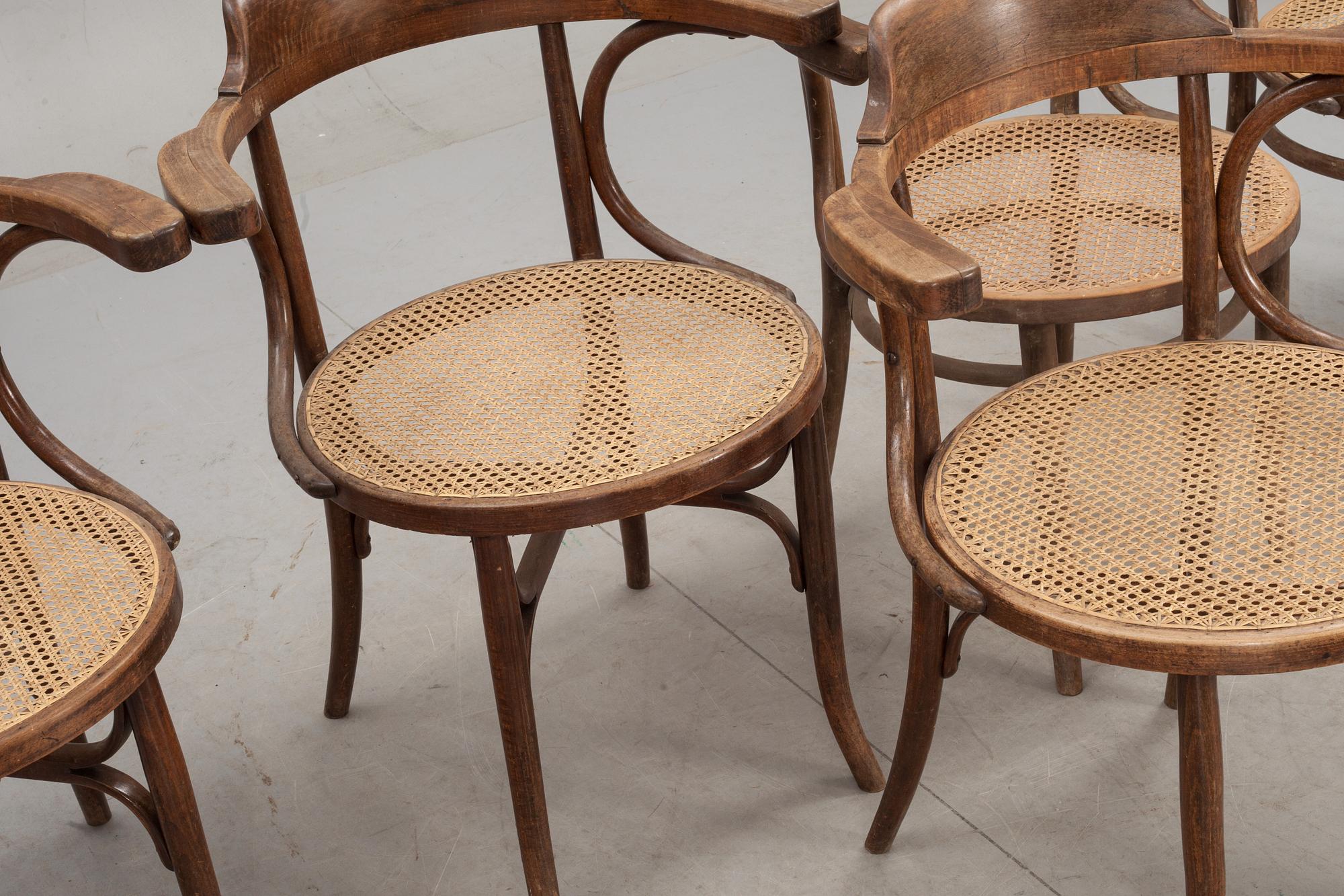 KARMSTOLAR, 3+2. Thonet-typ. 1900-talets första hälft.