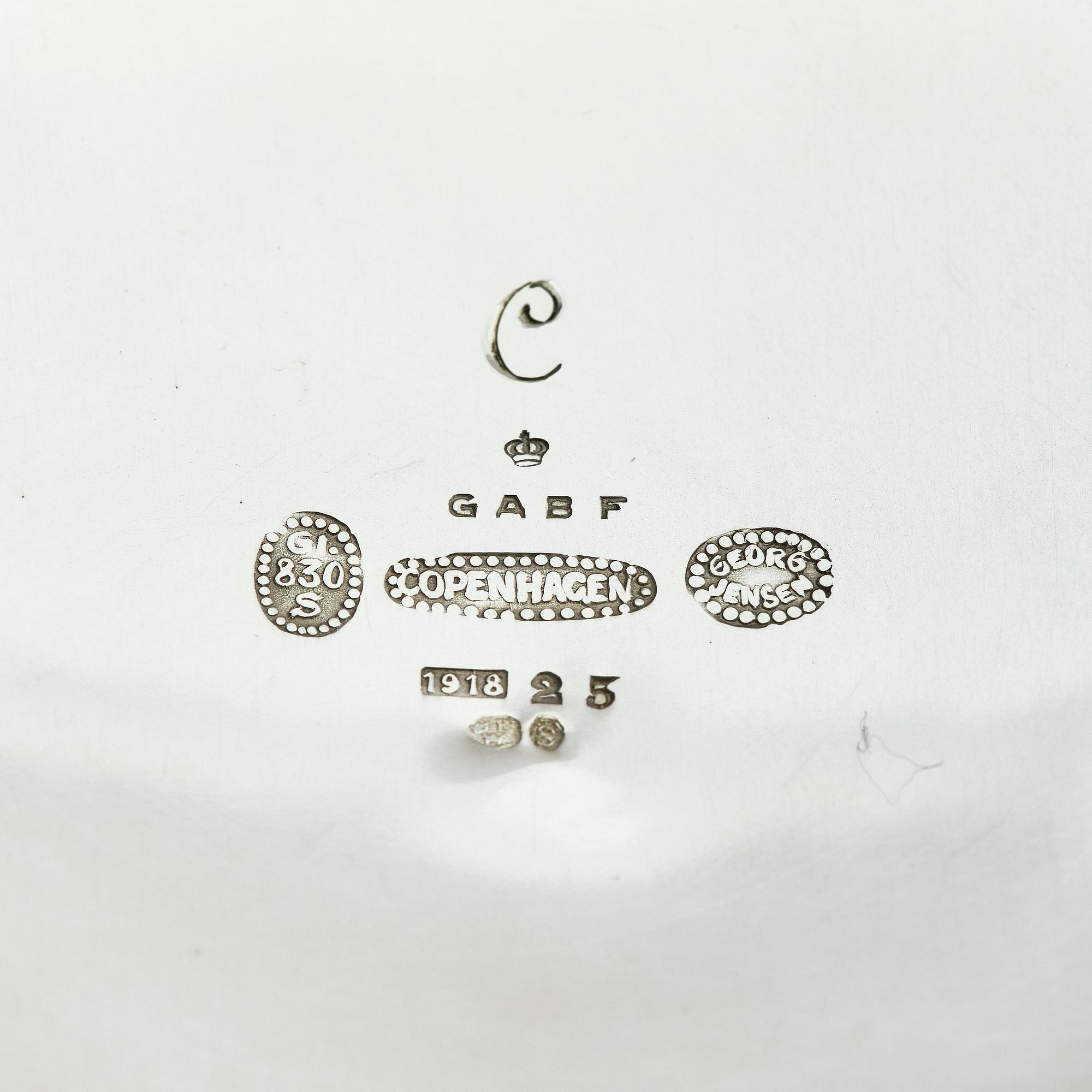 Georg Jensen, a pair of silver bowls, model '25', Copenhagen 1918, Swedish import marks GABF.