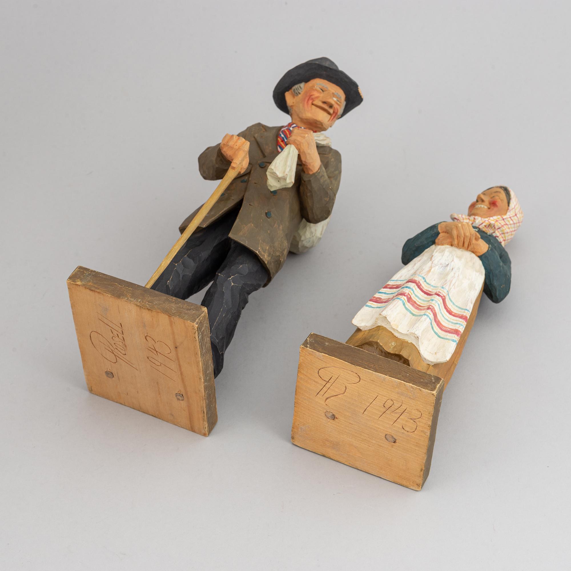 HERMAN ROSELL, sculptures, 2, wood, signed and dated 1943.