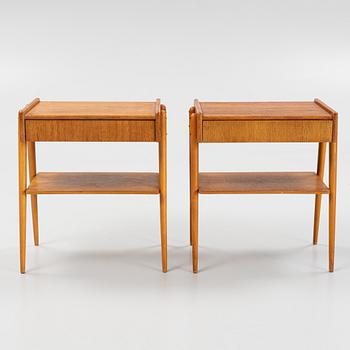 Sängbord, ett par, Carlströms & Co Möbelfabrik, Bjärnum, 1950/60-tal.