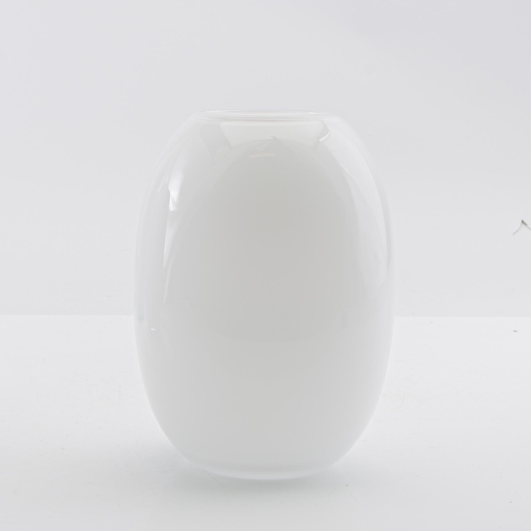 Piet Hein, vaser 3 st "Super Vase" signerade och daterade  89.