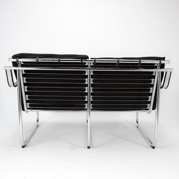 SOFFA, "Remmi" design Yrjö Kukkapuro, 1900-talets slut.