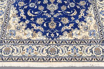 MATTA, Nain part silk, 294 x 196 cm.