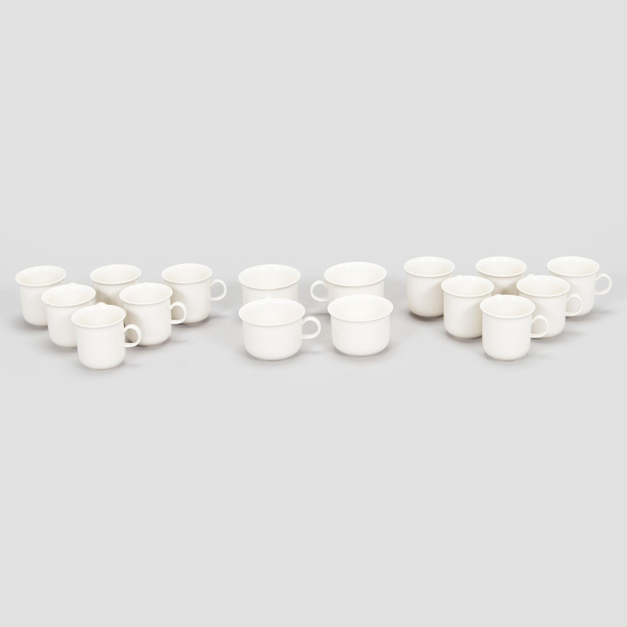 Inkeri Leivo, astiaston osia, 45 kpl, "Arctica", Arabia.