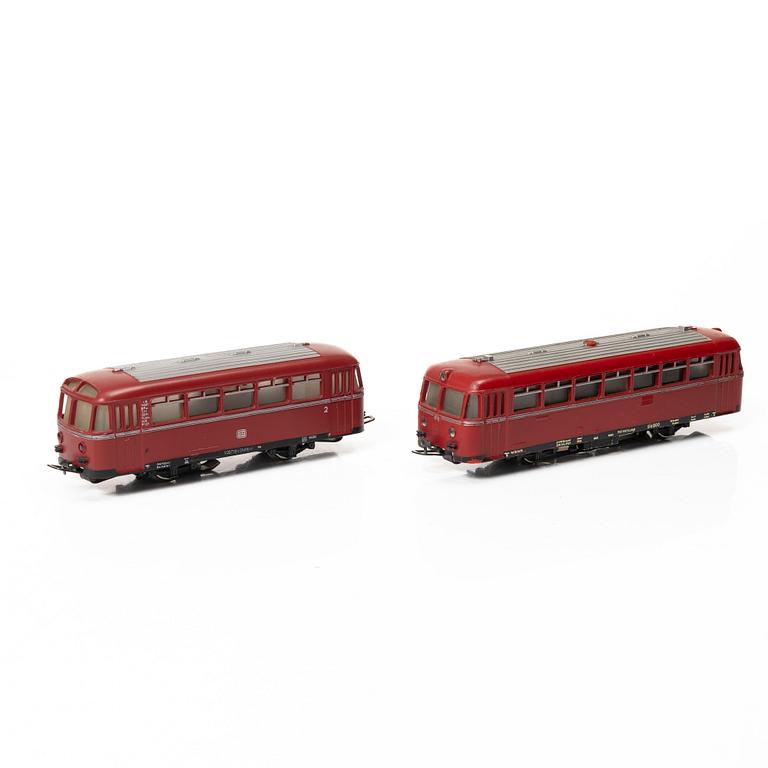 Märklin, locomotives, 7 pcs, railbus, 2 parts, as well as cars, 7 pcs, Germany.