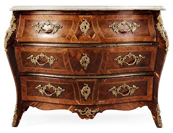 501. A Swedish Rococo 18th Century commode.