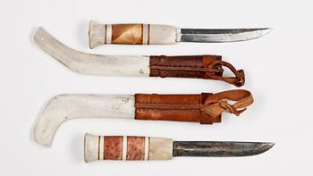 SAMEKNIVAR, 2 st, renhorn samt björk, Johan Andersén, monogramsignerade.