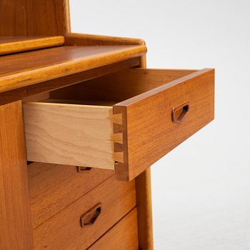 A bookcase, 1950's/60's.