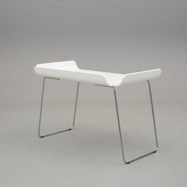 ANDREAS ENGESVIK, skrivbord, "Alto", David Design, formgiven 2002.