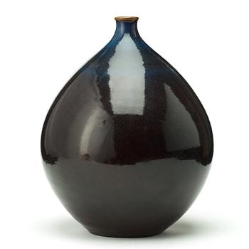 Stig Lindberg, A Stig Lindberg stoneware vase, Gustavsberg studio, Sweden 1953.