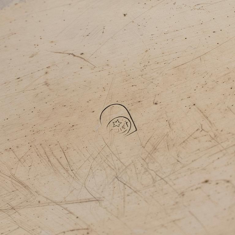 An art nouveau brass champagne cooler, early 20th century.