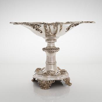 A silver centerpiece bowl, neo-Rococo, Gustav Möllenborg, Stockholm 1848.