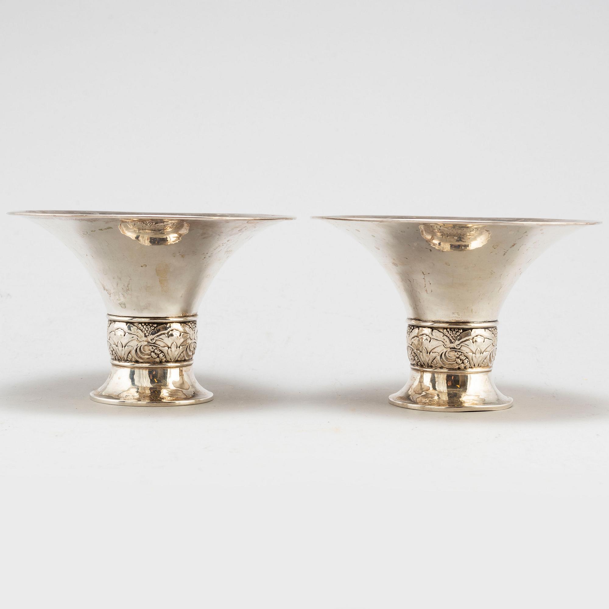 A pair of silver bowls, GAB, Stockholm 1926.