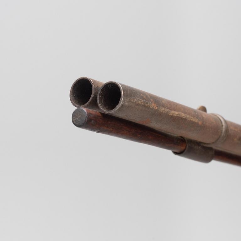 Flintlock gun, Swedish, double-barrelled, second half of the 18th century.