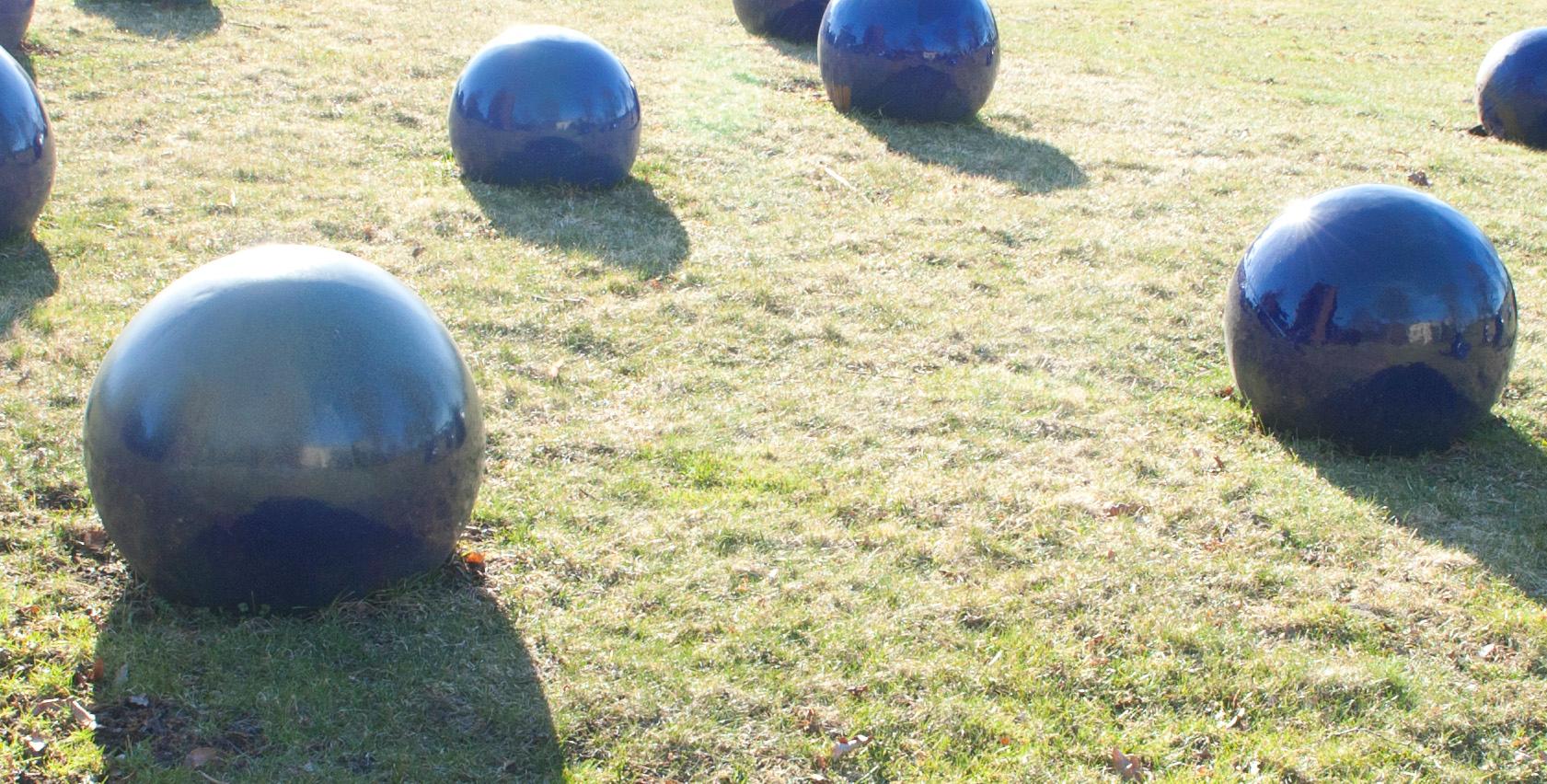 ULLA & GUSTAV KRAITZ, klot, 3 st, delar av verket "Kontrapunkt", Fogdarp, Förslövsholm.