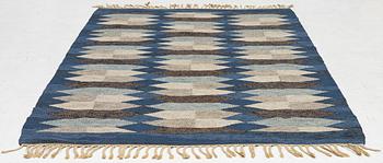 Matta, Rölakan, ca 220 x 142 cm.