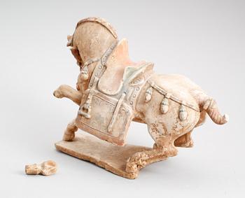 FIGUR, lergods, Kina, sannolikt 1900-tal.
