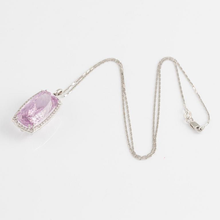 Kunzite and brilliant cut diamond necklace.