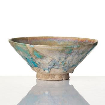 A Kashan lustre pottery Bowl, Persia, 13-14th century.