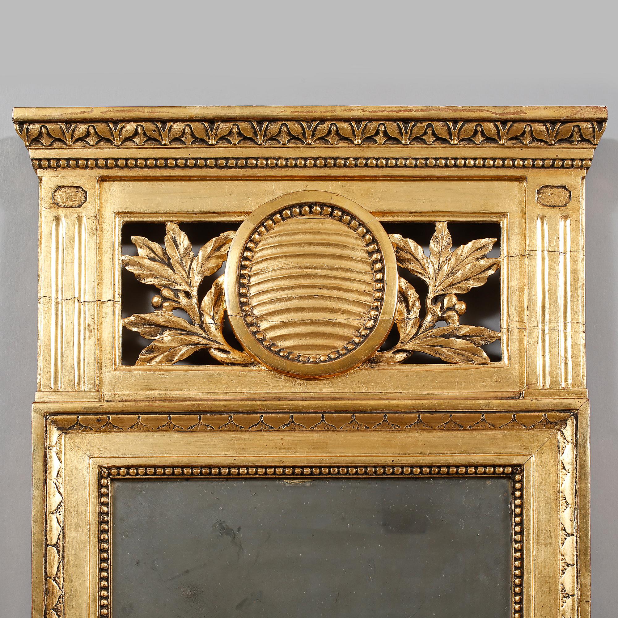 SPEGEL, gustaviansk, omkring år 1800.