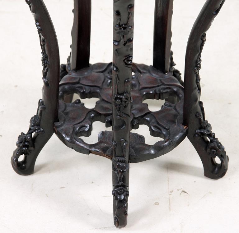 PIEDESTAL, orientalisk, 1900-tal.