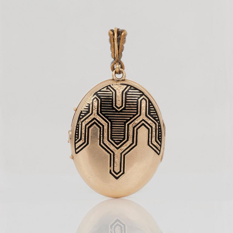 HÄNGE/MEDALJONG med gammalslipade diamanter samt emalj. Verkmästare P. Ovchinnikoff, S:t Petersburg 1870- 1895.
