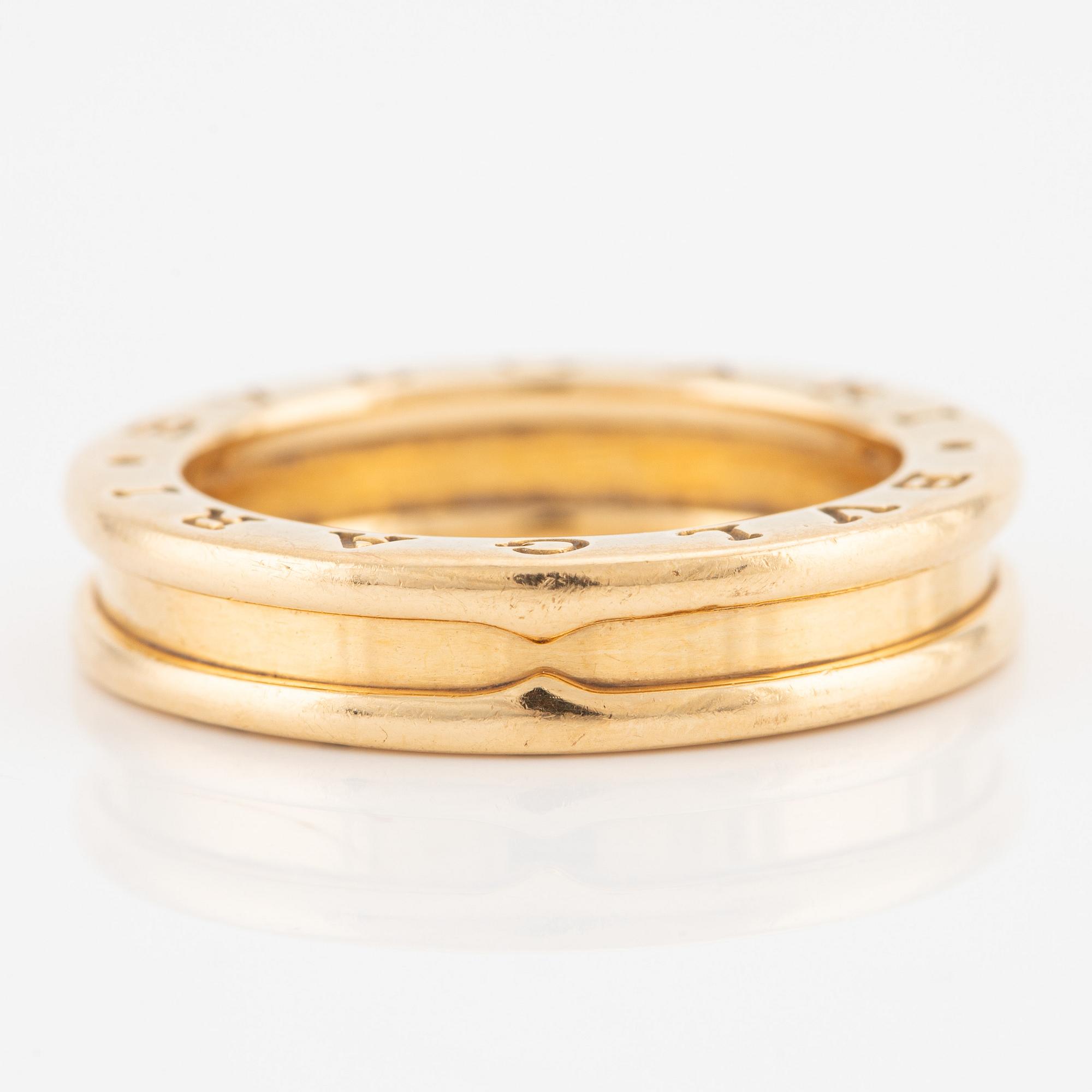 A Bulgari ring 18K gold "B.Zero 1".