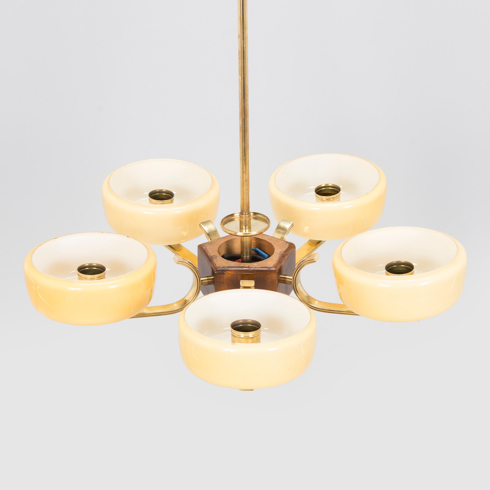 Paavo Tynell, kattovalaisin, malli 1362/5, Taito, 1930-luku.