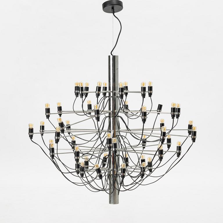 Gino Sarfatti, taklampa, modell 2097/50, Flos, Italien.