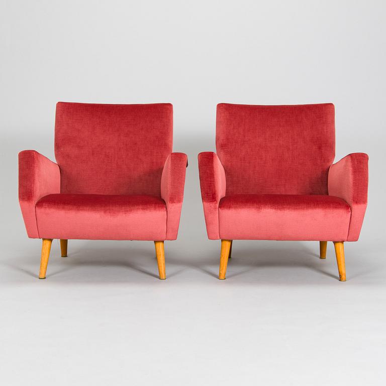 Gio Ponti, a 1950s archairs manufactured by Asko 1957-1959.