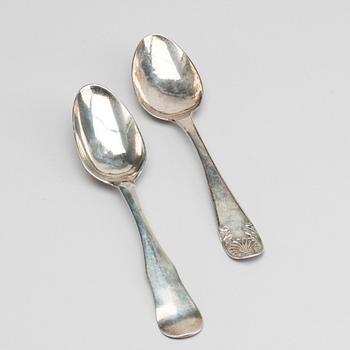 TWO SILVER SWEDISH SILVER SPOONS, 1779 AND 1858.