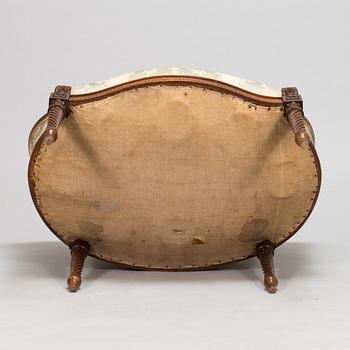 Bergere, fåtölj, Louis XVI-stil, Frankrike, omkring 1900.