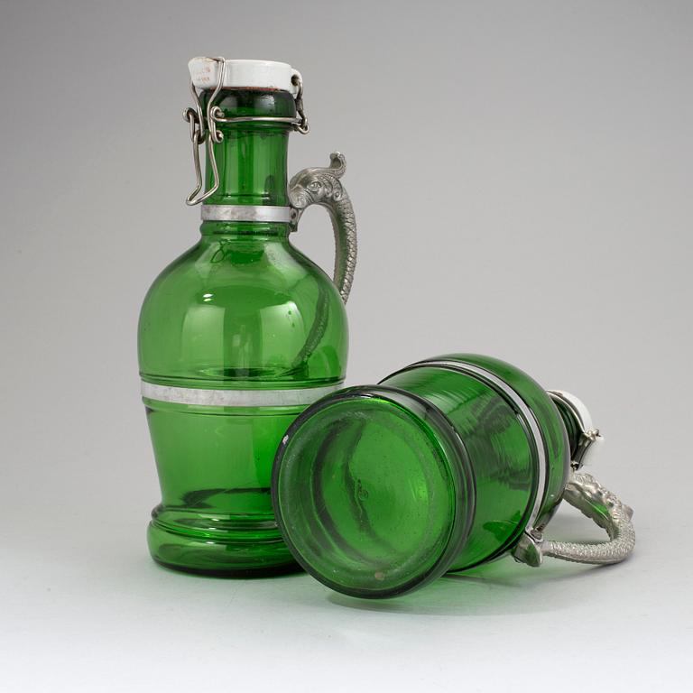 TILLBRINGARE, ett par, glas och metall, Glasindustrie Dresden, Tyskland, omkring 1900.