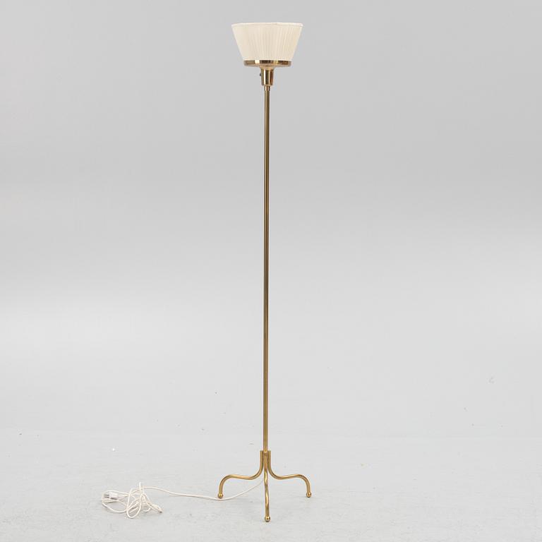 Josef Frank, golvlampa, modell 2424, Firma Svenskt Tenn.