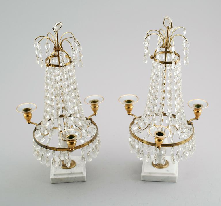BORDSLYSTRAR, 1 par, gustaviansk stil, 1900-talets mitt.
