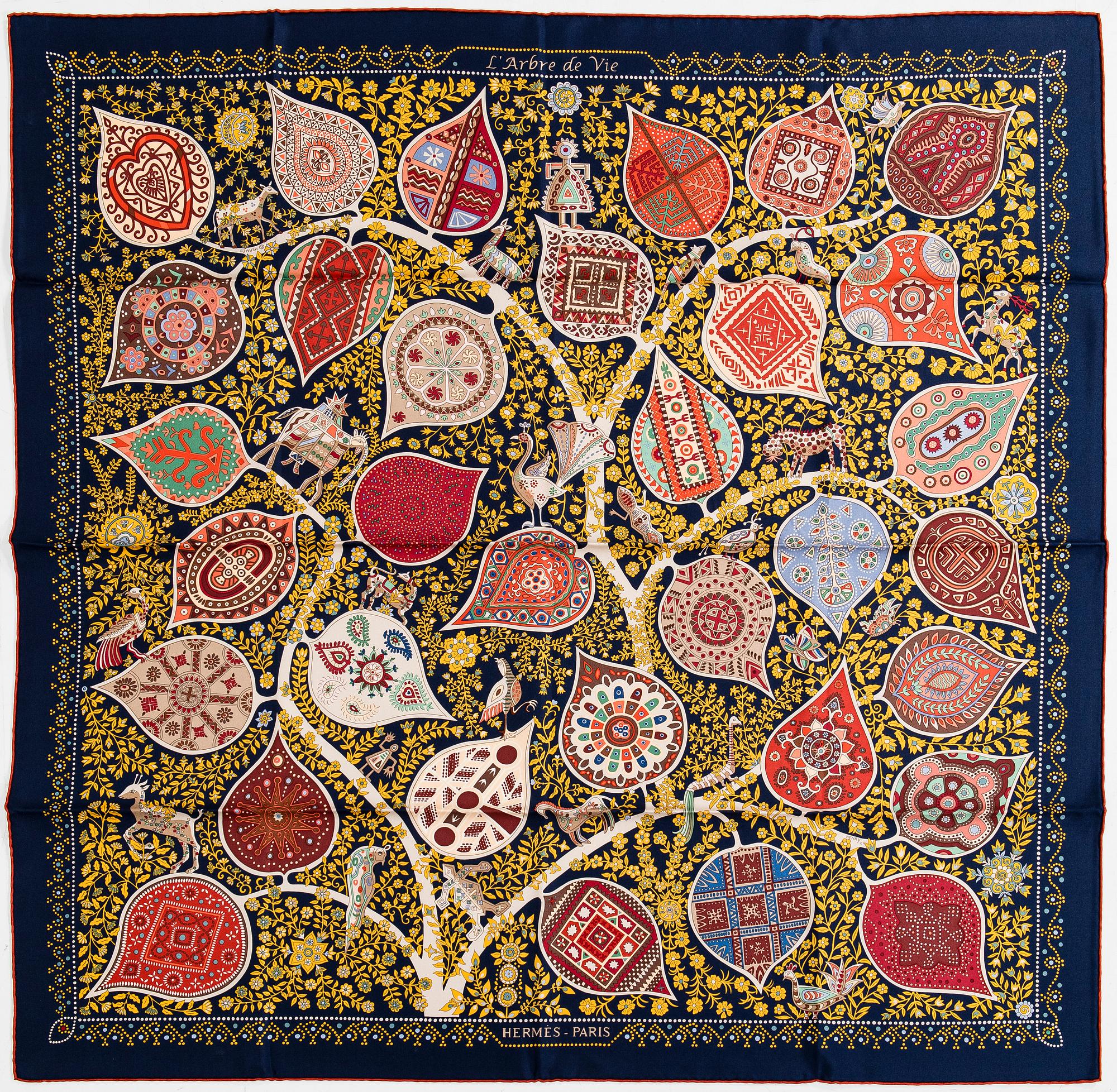 Hermès, huivi "L'Arbre de vie".