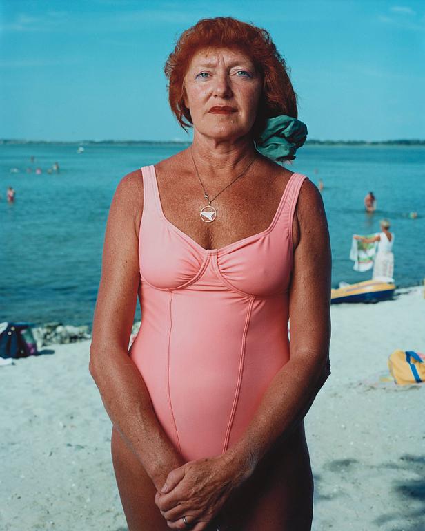 "Agneta Lundvall, barnmorska, Klagshamns strand, Skåne 1994".