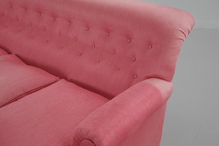 A Josef Frank sofa, model 968.