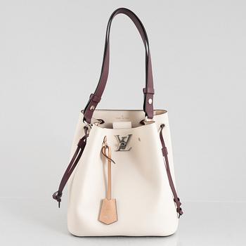Louis Vuitton, väska, "LockMe Bucket Bag", 2019.