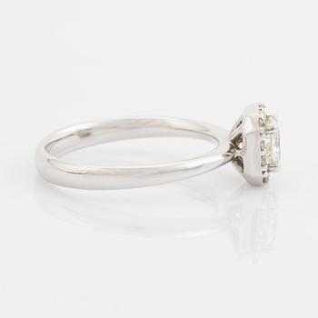 Radiant cut diamond and brilliant cut diamond ring.