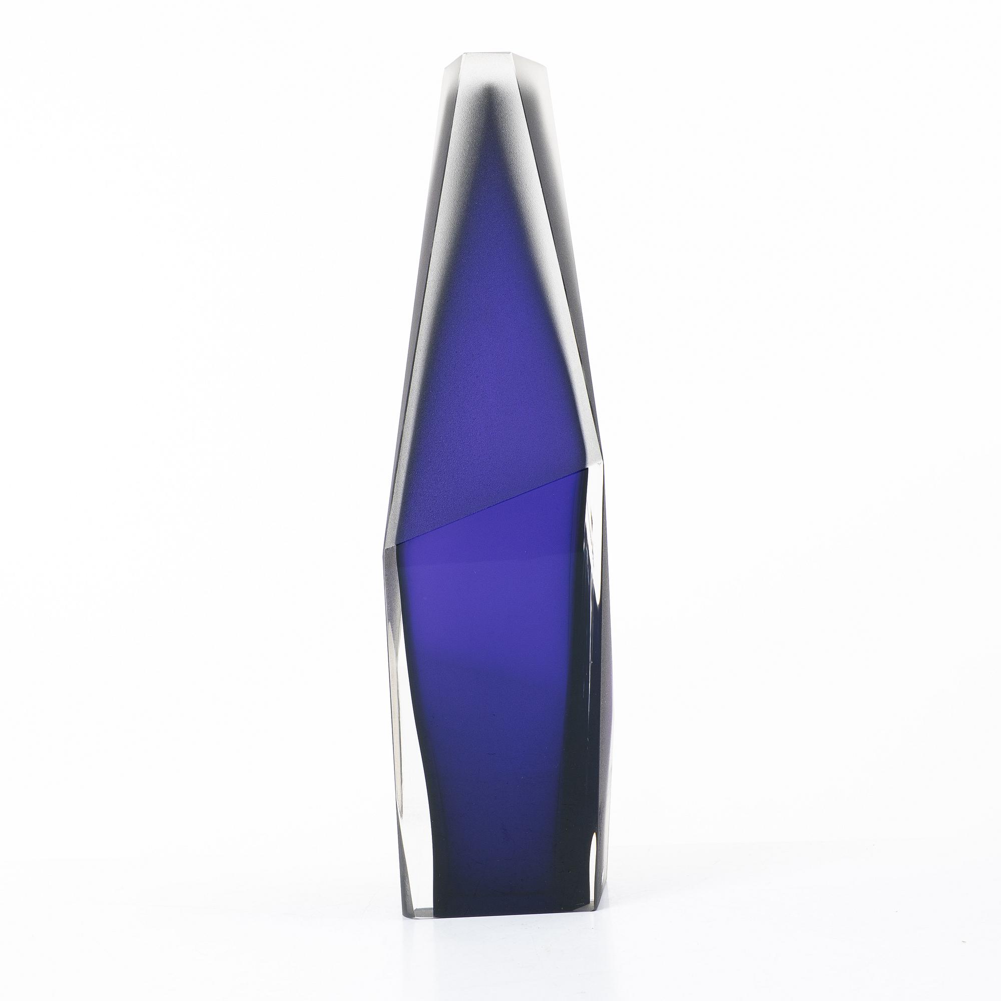 Lena Bergström, skulptur, glas, "Skyscraper one New York", Kosta Boda, 2024.