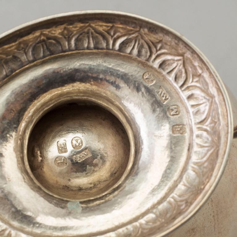 CREAMER, DISH, CUP, silver, 19th and 20th century.