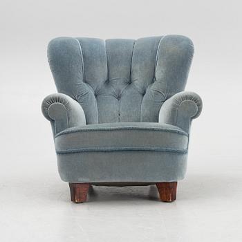 Armchair, Scandinavian Modern, 1940s.
