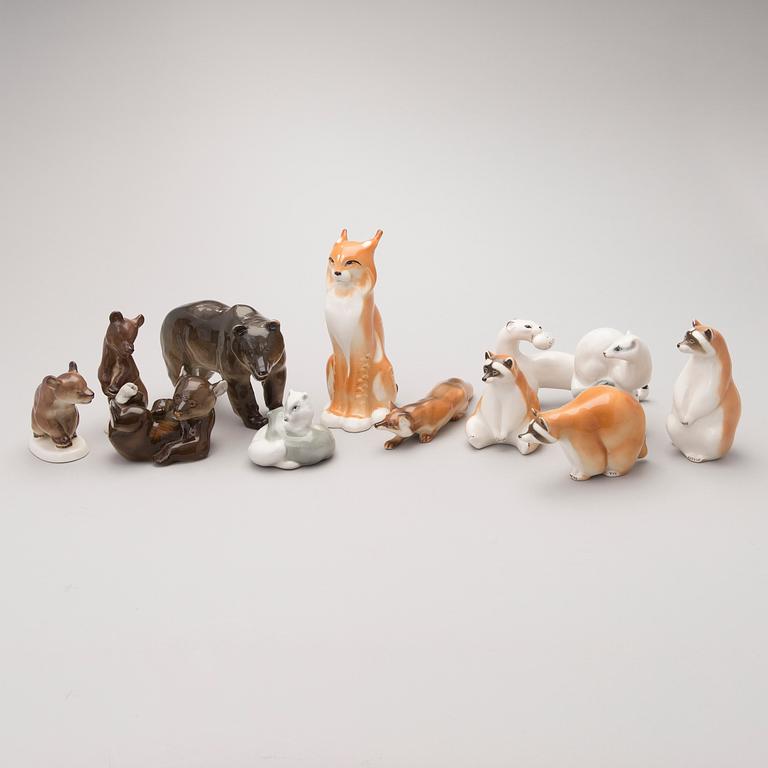 12 Lomonosov porcelain figurines, Russia and USSR, the latter half of the 20th century.