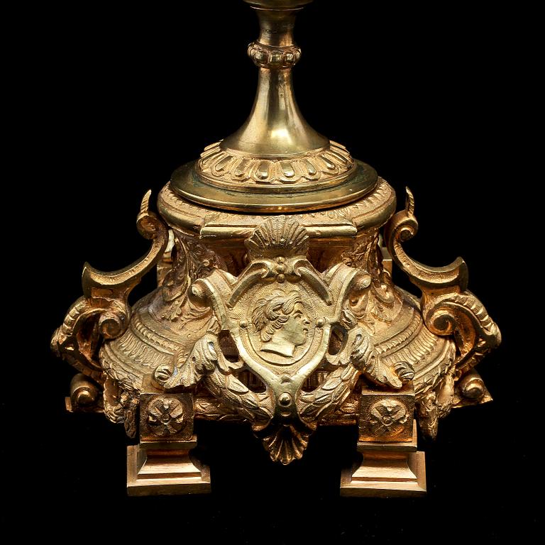 KANDELABRAR, ett par, sekelskiftet 1900.