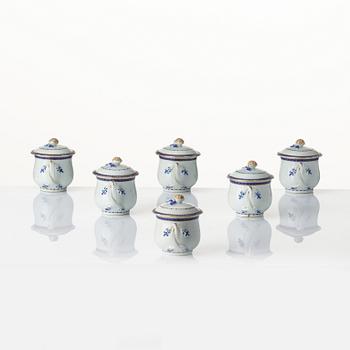 A 'Chinese Export' service, Qing dynasty, Jiaqing (1796-1820). (10 pieces).