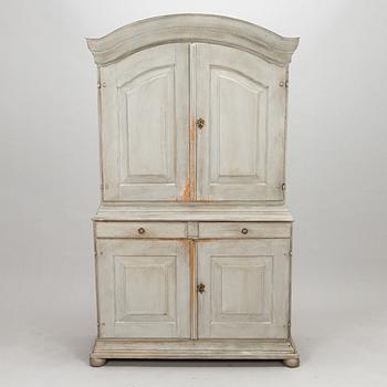 An 18th-century cupboard.