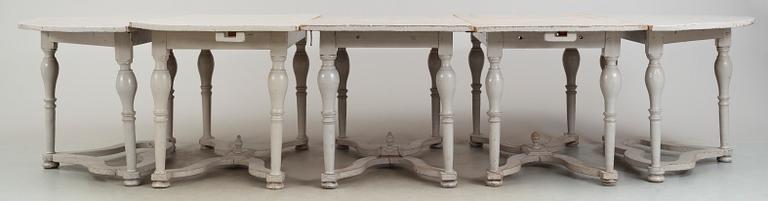 BORD, 5 delar, delvis barock, 1700-tal.
