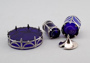 ASKFAT, SALTSTRÖARE OCH SKÅL MED LOCK, sterlingsilver, Mema 1964.